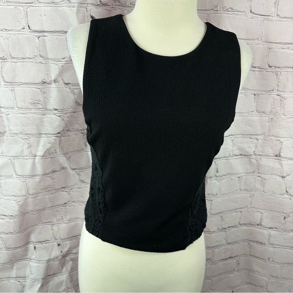 banana republic Black Sleeveless Top sz S back zipper lace details classic emo